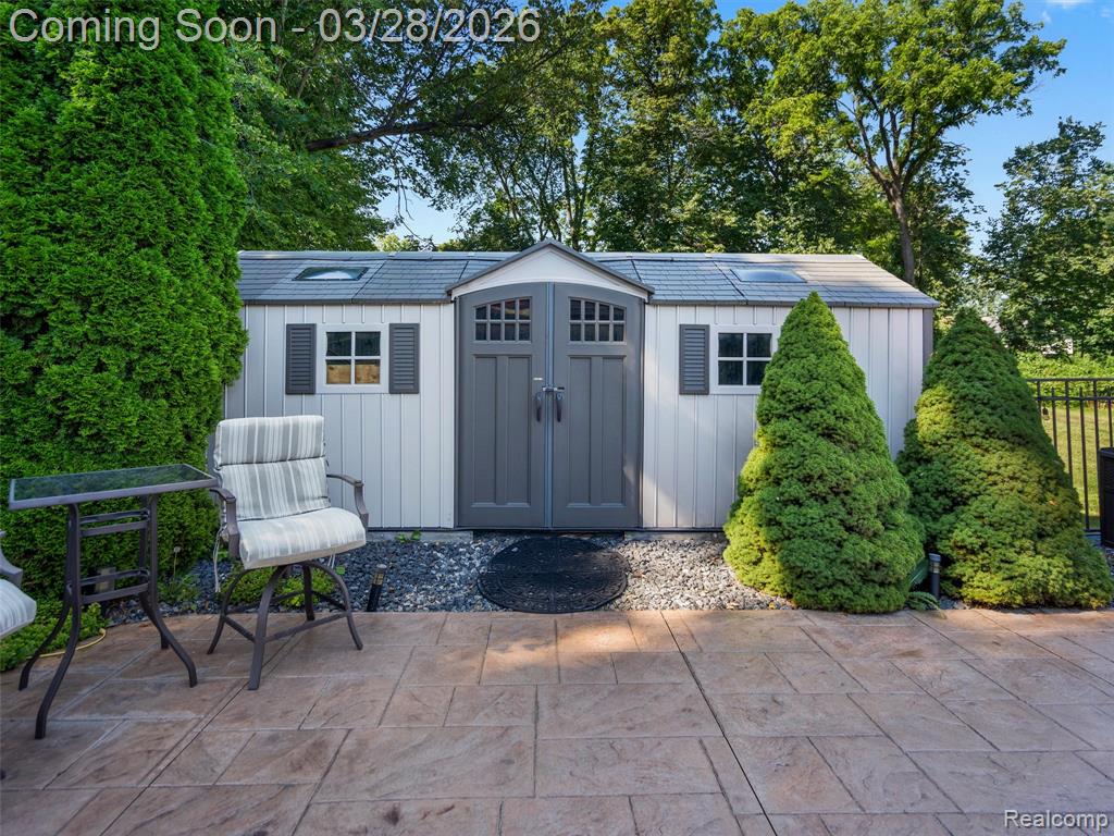 281 Mead Road, Rochester Hills, MI 48306 — Photo 53