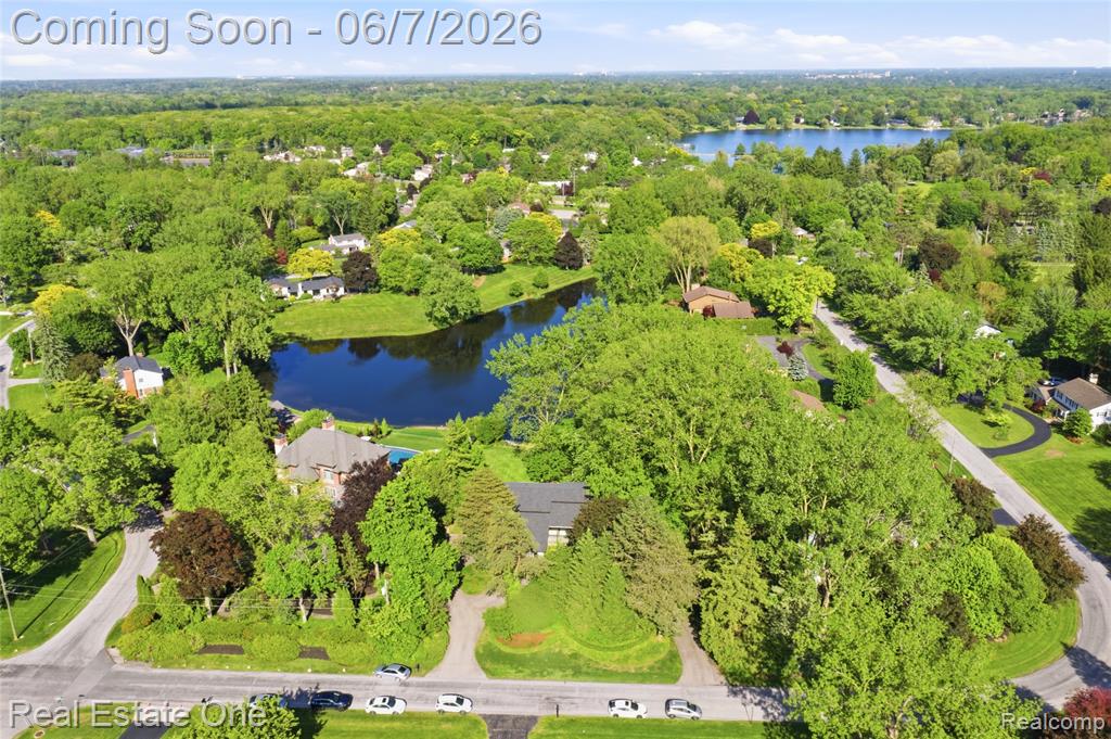 5321 Forest Way, Bloomfield Hills, MI 48302 — Photo 47
