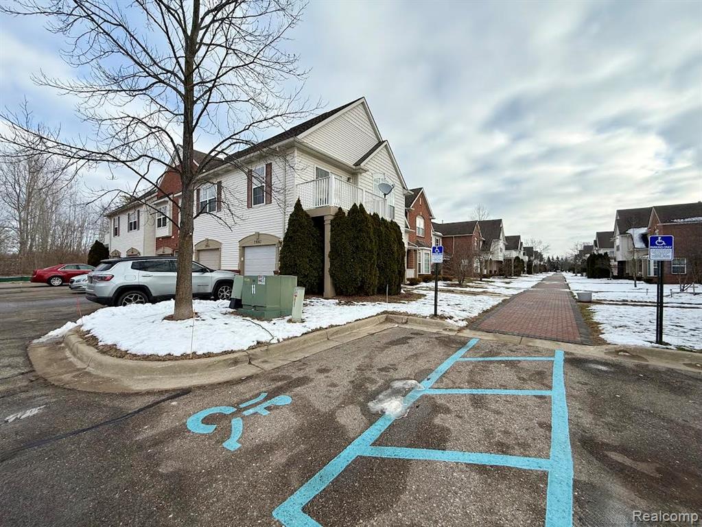 29067 Cullen Drive, Romulus, MI 48174 — Photo 3