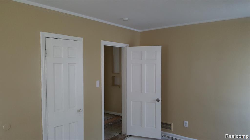 14876 Strathmoor Street - Photo 4