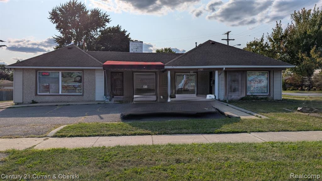 6985 Merriman Road, Garden City, MI — front exterior