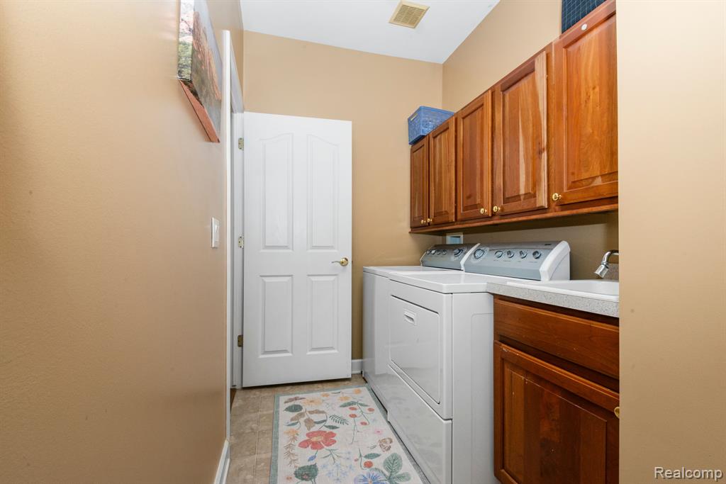 16420 Cypress, Northville, MI 48168 — Photo 18