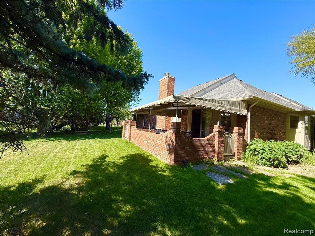 46557 Glen Pointe Drive, Utica, MI 48315 — Photo 58