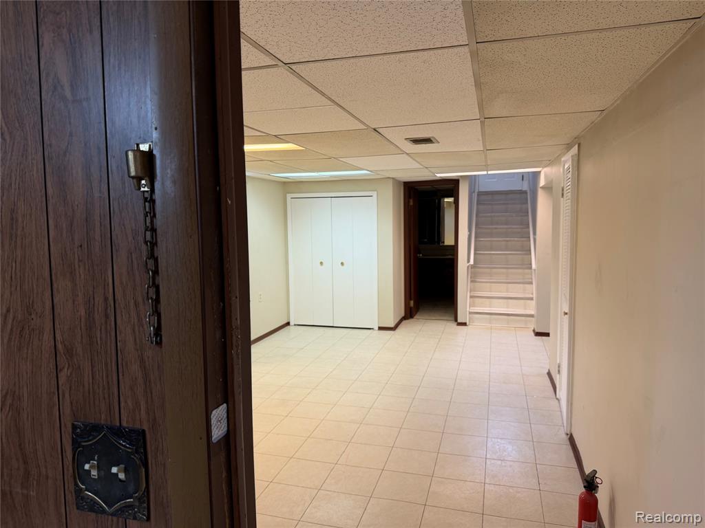 9001 Shannon Drive, Sterling Heights, MI 48314 — Photo 33