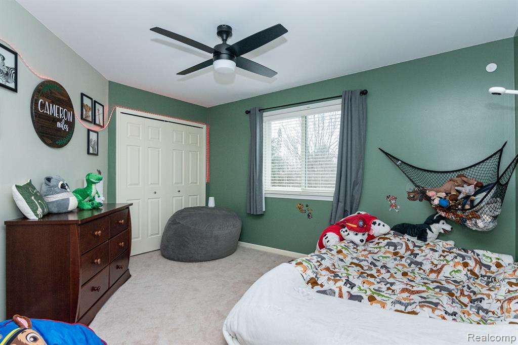 552 CROWN RIDGE Court, White Lake, MI — Photo 46