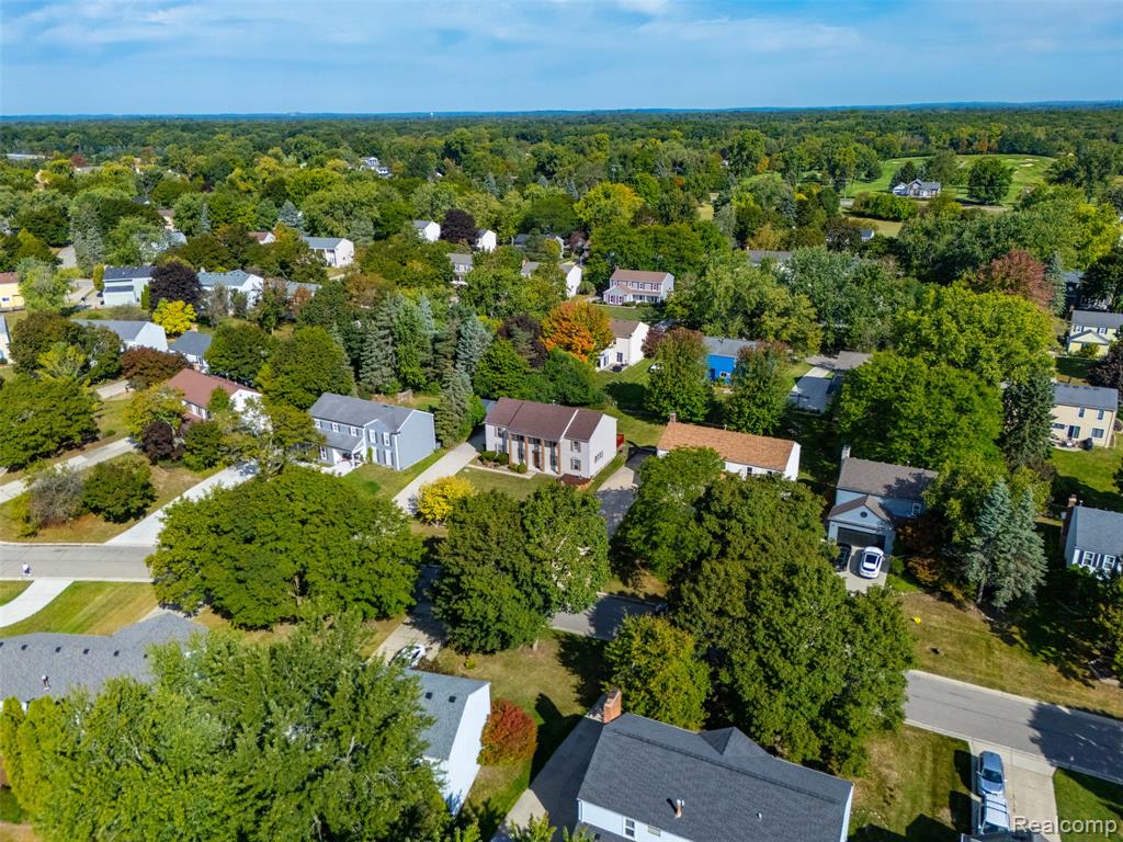 5428 Hammersmith Drive, West Bloomfield, MI — Photo 37
