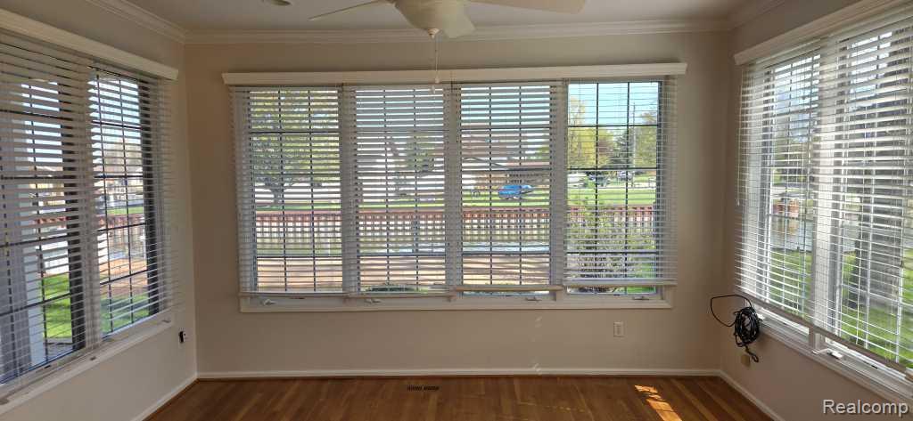 31975 Riverdale Street, Harrison Township, MI — Photo 18