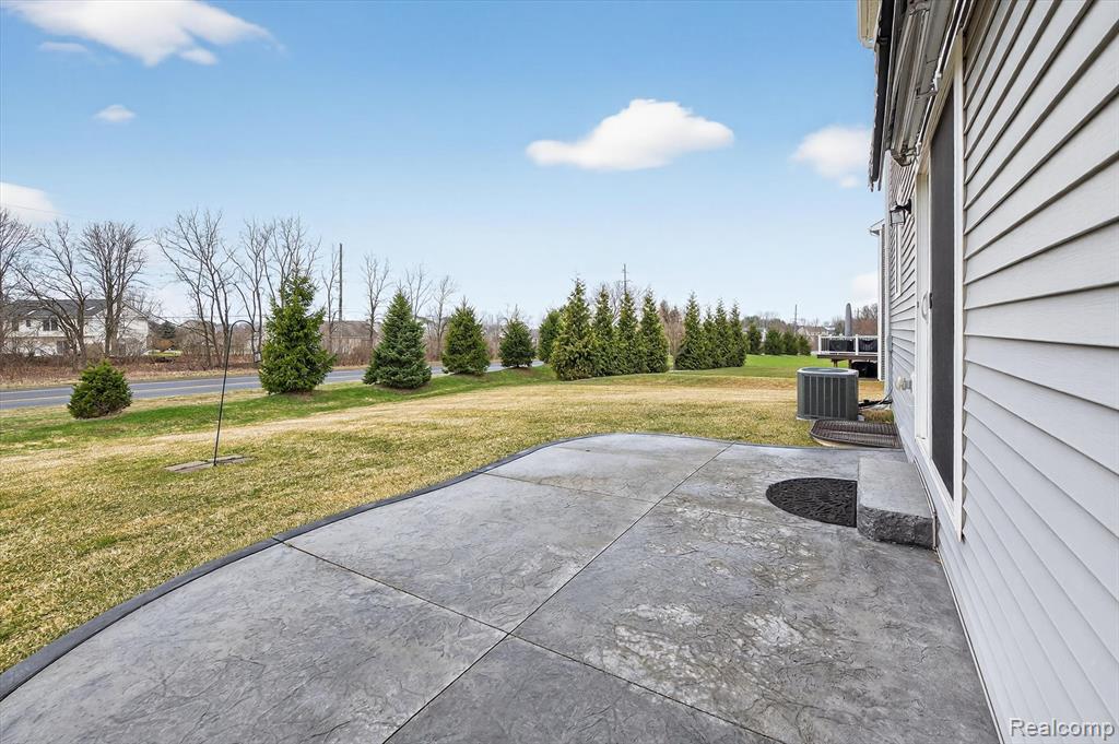 1363 Douglas Fir Drive, Howell, MI 48843 — Photo 30