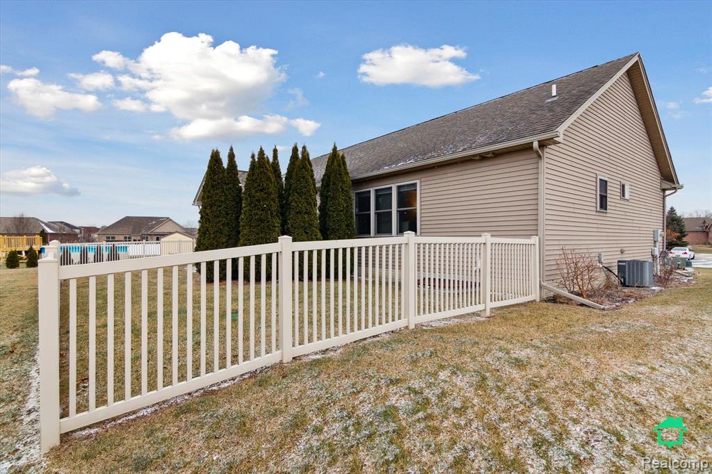 4900 Arbor Crest, Monroe, MI 48161 — Photo 42