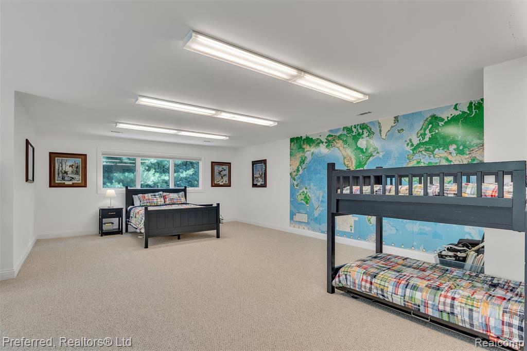 12196 Woodline Drive, Fenton, MI 48430 — Photo 59