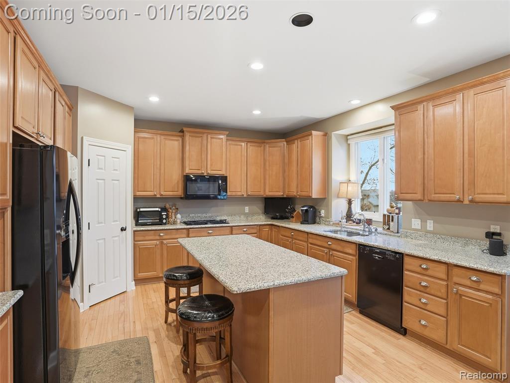 8249 Brookstone Lane, Clarkston, MI 48348 — Photo 16