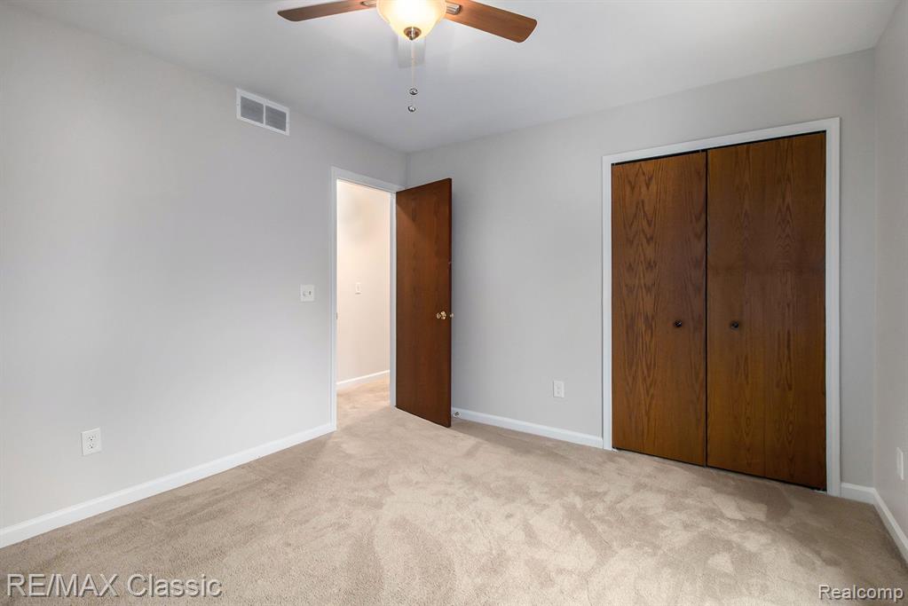 25714 BUCKMINSTER Drive, Novi, MI — Photo 16