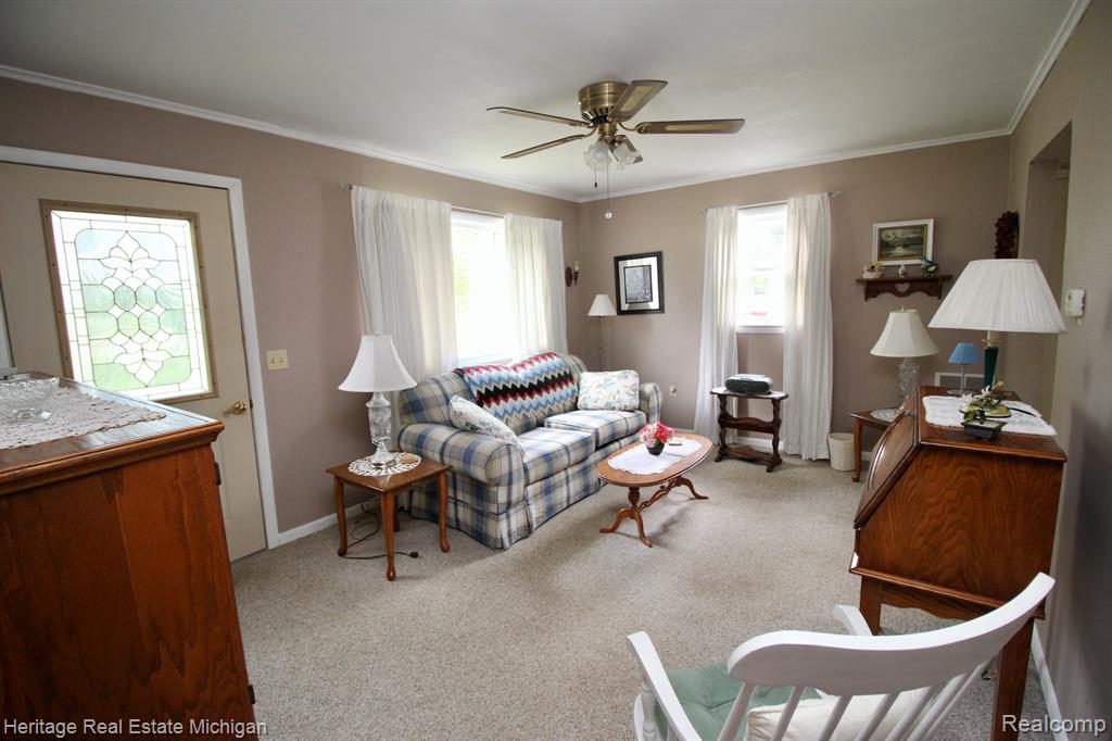 8265 S M 52, Owosso, MI 48867 — Photo 2