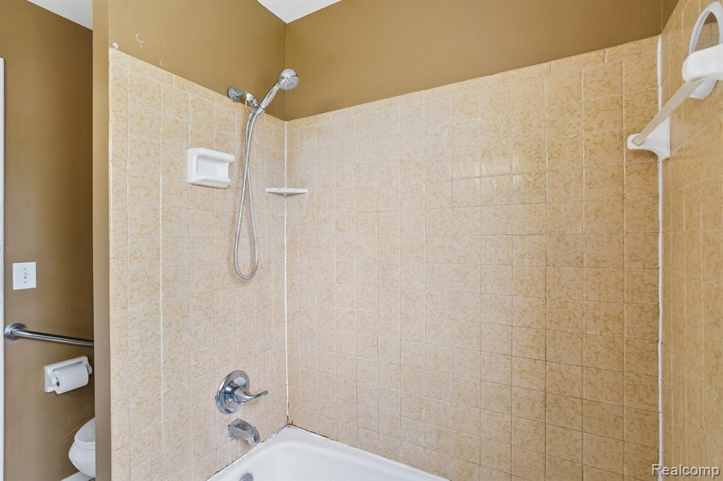 717 Murphy Court, Linden, MI 48451 — Photo 19