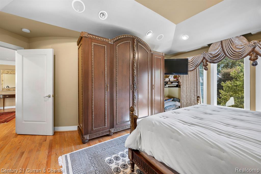 3 CABRI Lane, Dearborn Heights, MI 48127 — Photo 23