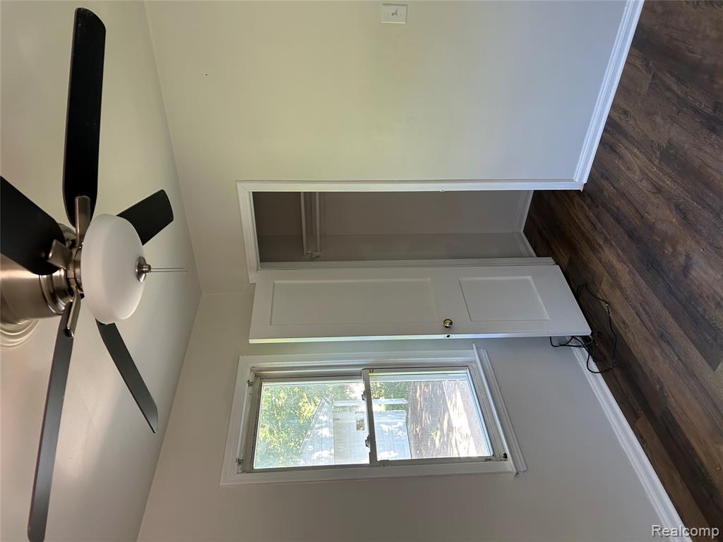 12914 Hazelton Street, Detroit, MI 48223 — Photo 11