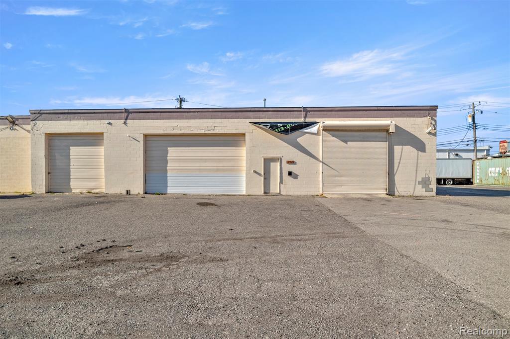 6975 N WAVERLY Street, Dearborn Heights, MI 48127 — Photo 3