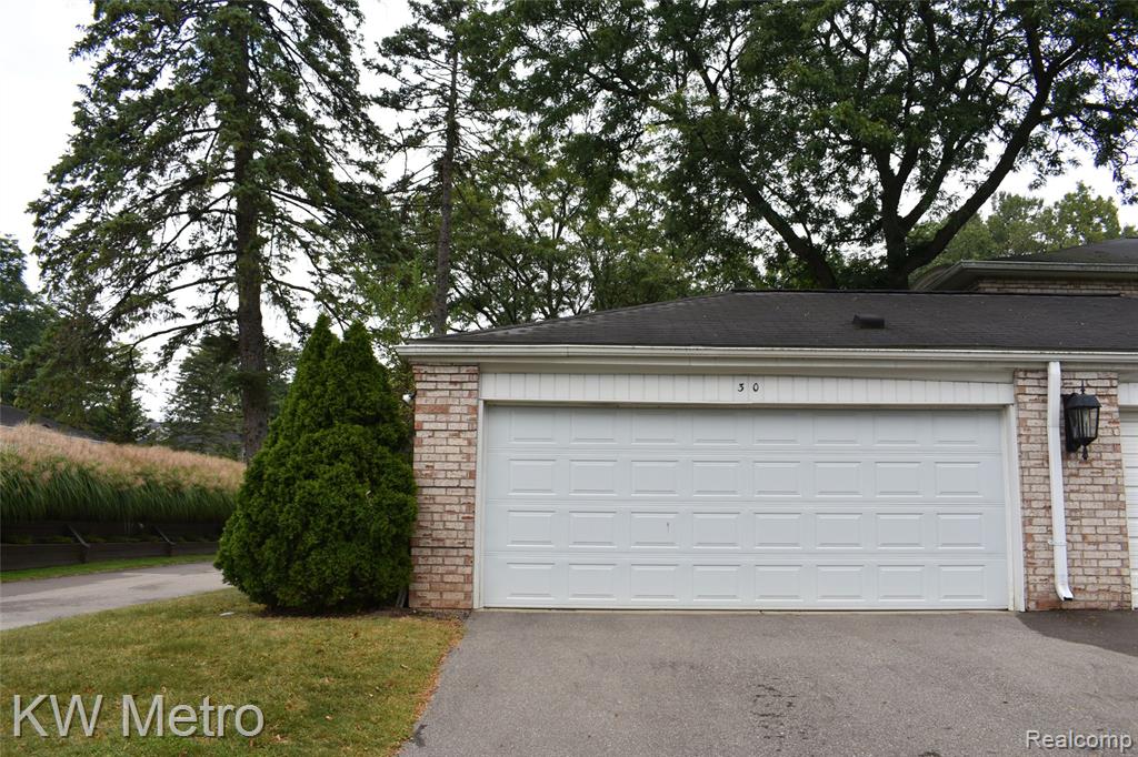 40750 Woodward Avenue, 30, Bloomfield Hills, MI 48304 — Photo 23