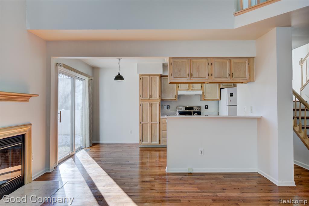 45293 HORSESHOE Circle, Canton, MI 48187 — Photo 9