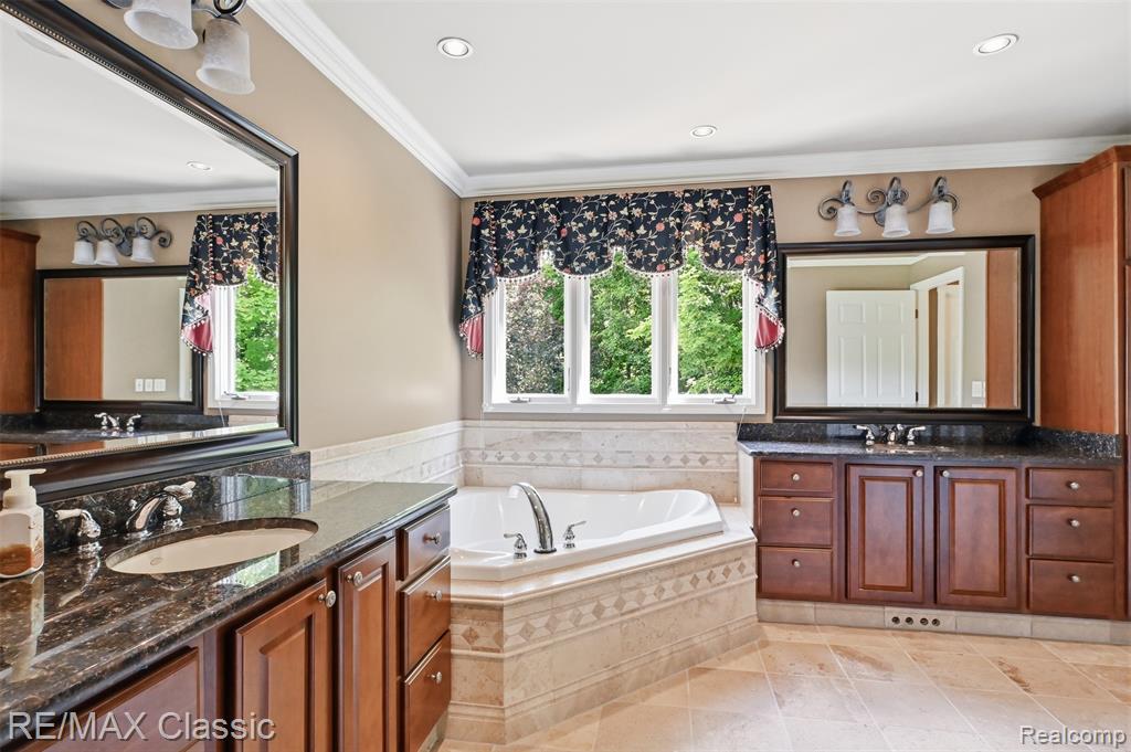 8033 Pine Ridge Court, Northville, MI 48168 — Photo 22