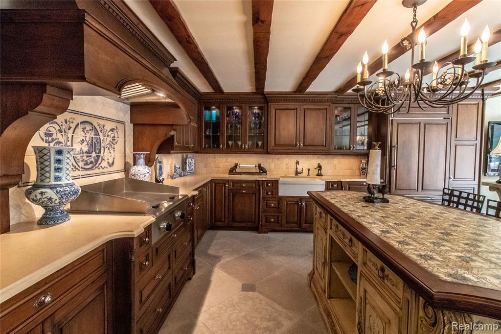 2756 Turtle Bluff Drive, Bloomfield Hills, MI, 48302