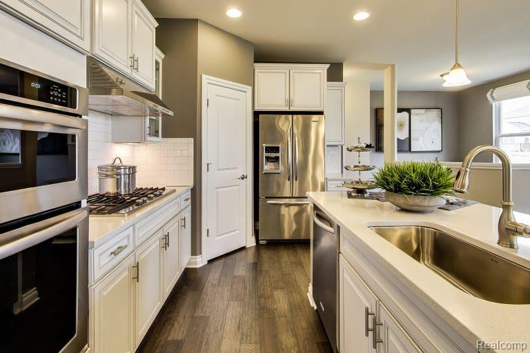 868 RISDON Trail S, Saline, MI 48176 — Photo 4