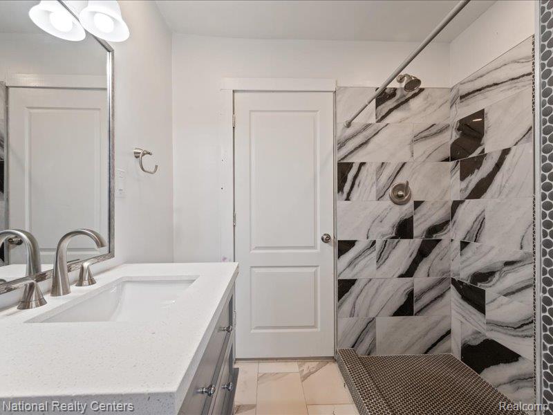 111 Farrand Park, Highland Park, MI 48203 — Photo 17