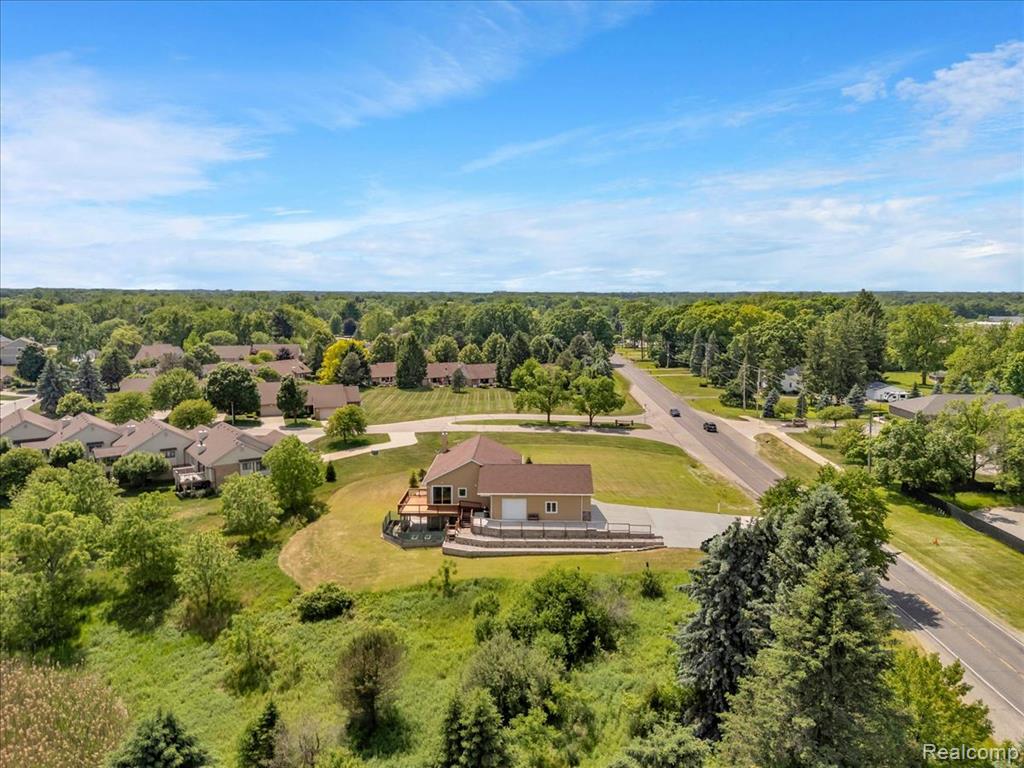 4266 McCandlish Road, Grand Blanc, MI 48439 — Photo 65