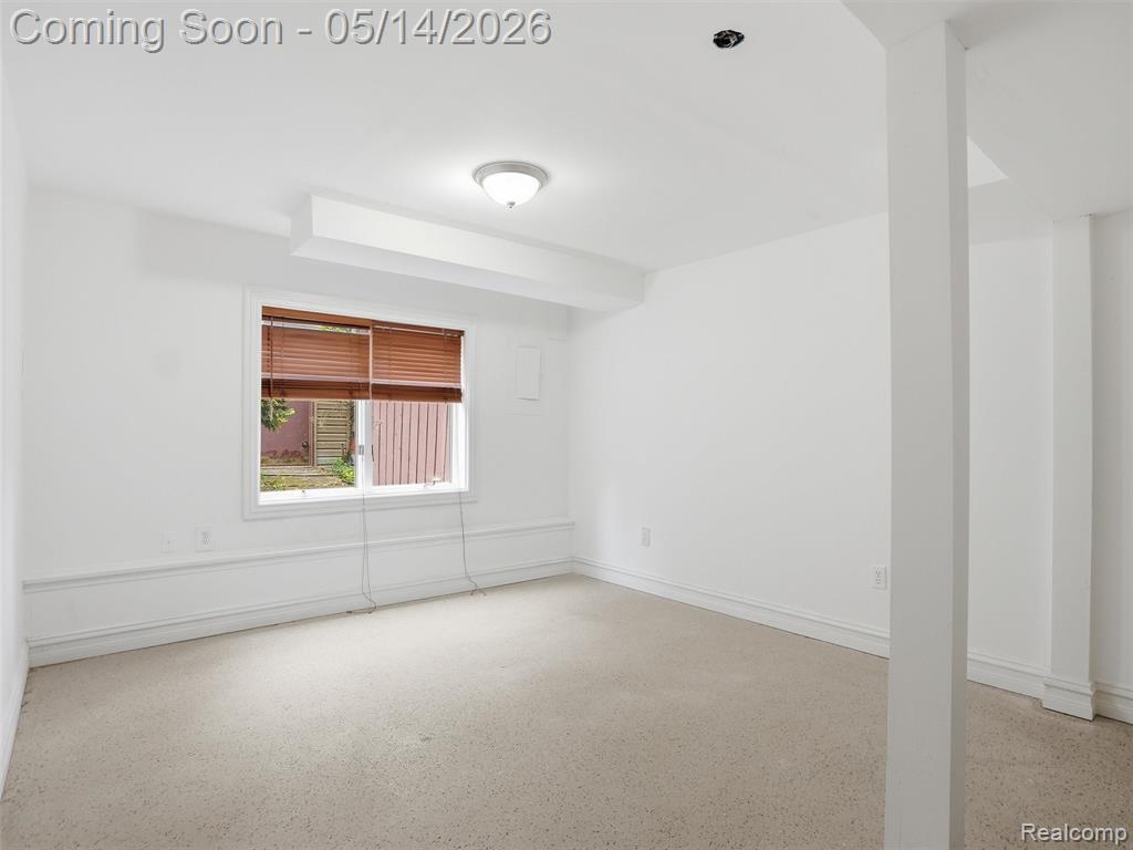 2092 Langham Drive, West Bloomfield, MI 48323 — Photo 29