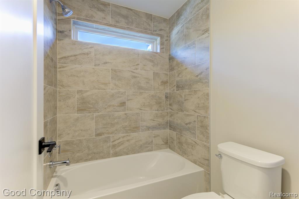 808 Irving Avenue, Royal Oak, MI 48067 — Photo 44