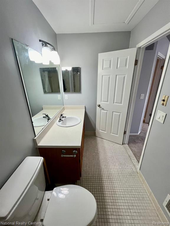 31160 Country Way, Farmington Hills, MI 48331 — Photo 20