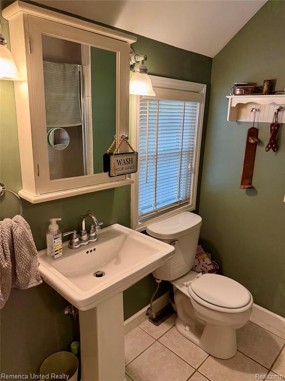 603 N Michigan Avenue, Howell, MI 48843 — Photo 16