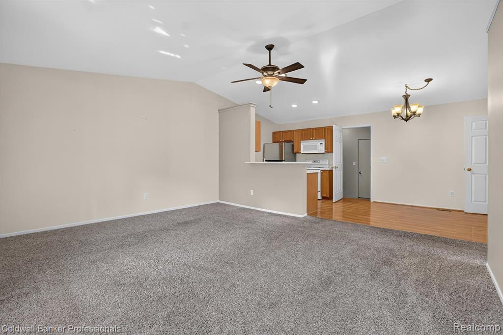 9533 Overlook Court, Grand Blanc, MI 48439 — Photo 6