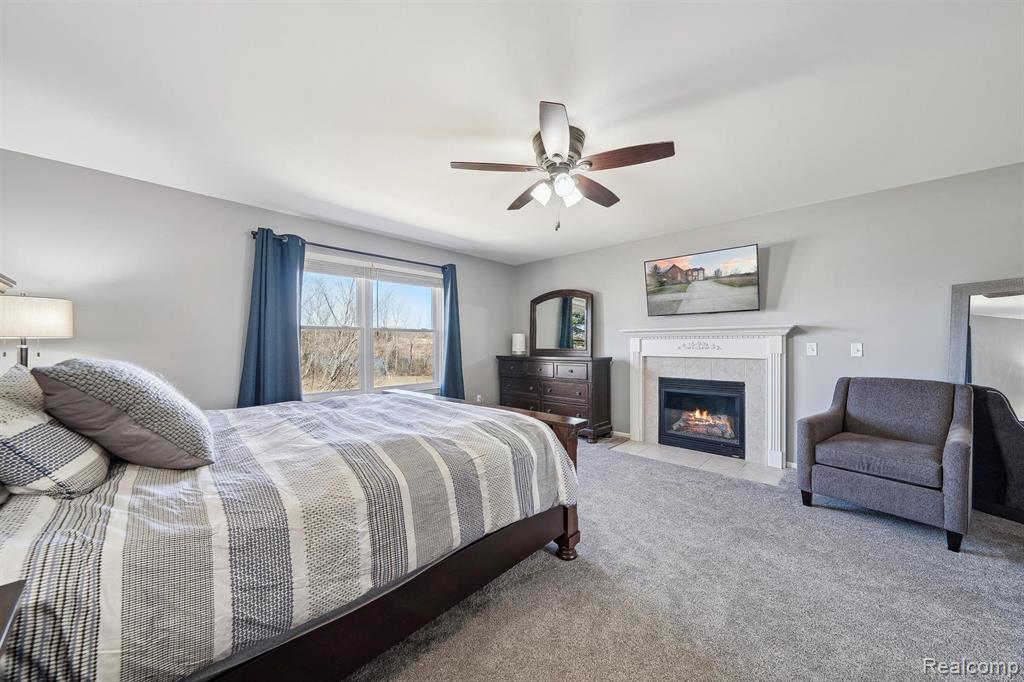 707 BAY POINTE Drive, Oxford, MI 48371 — Photo 33