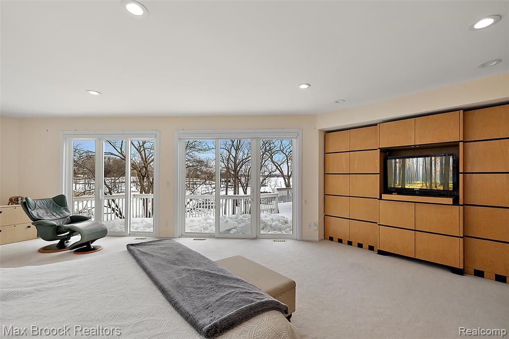 2797 Orchard Place, Orchard Lake Village, MI 48324 — Photo 14