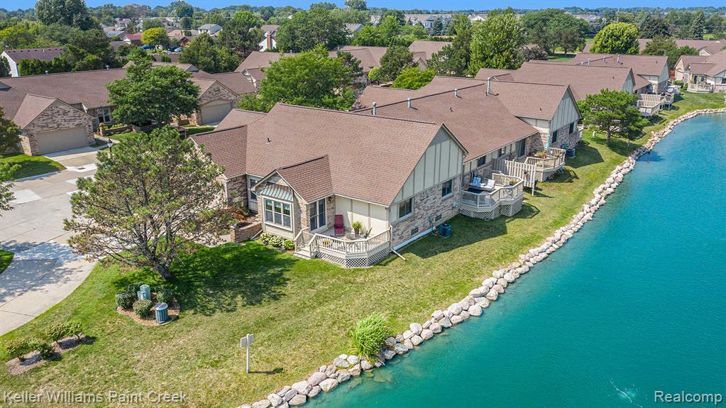 43564 Riverbend Drive N, Clinton Twp, MI 48038 — Photo 2