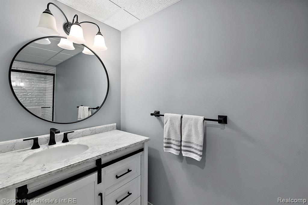 43601 SCAUP Lane, Clinton Twp, MI 48038 — Photo 56