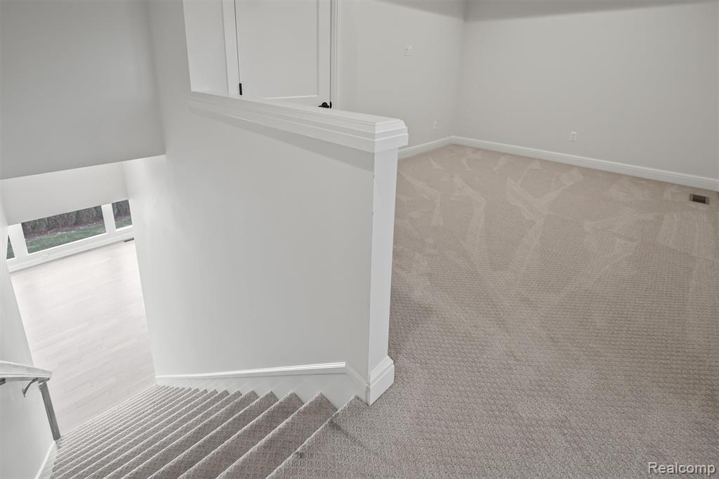 7507 Gramercy Circle Circle, West Bloomfield, MI — Photo 21