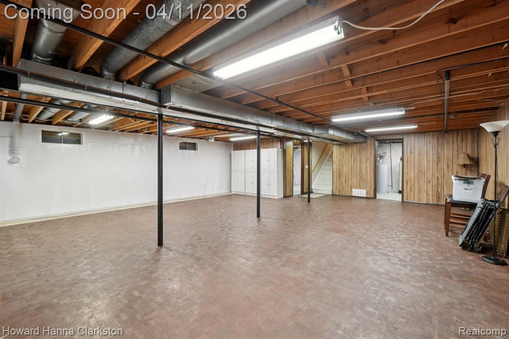 10995 Big Lake Road, Davisburg, MI 48350 — Photo 24