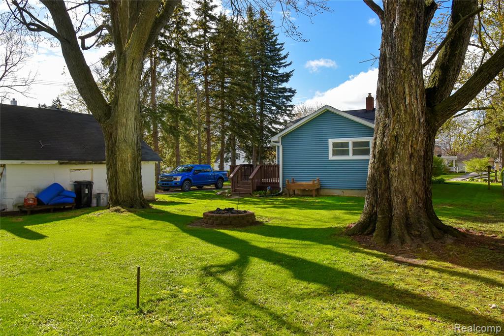 6530 Ellsworth Street, Marlette, MI 48453 — Photo 2