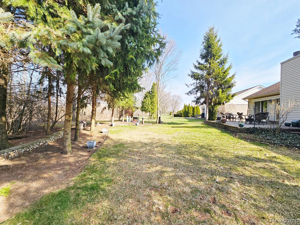 51549 HICKORY Lane, Macomb, MI 48042 — Photo 38