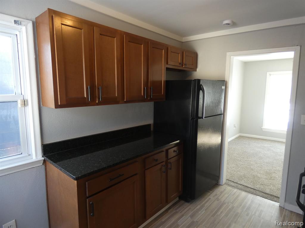 8065 PROSPECT Avenue, Warren, MI 48089 — Photo 14