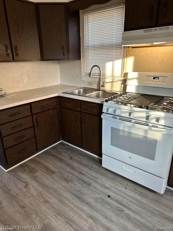 905 Pleasant Street, Saginaw, MI 48602 — Photo 8