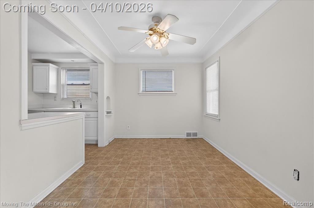 7134 Robinson Avenue, Allen Park, MI 48101 — Photo 8