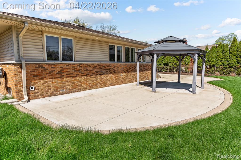 409 Crescent Drive, Dearborn, MI 48124 — Photo 62