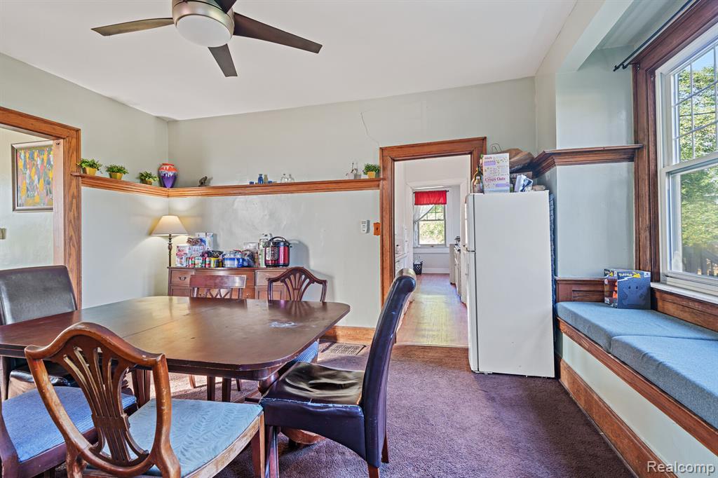 243 E Edsel Ford, Detroit, MI 48202 — Photo 17
