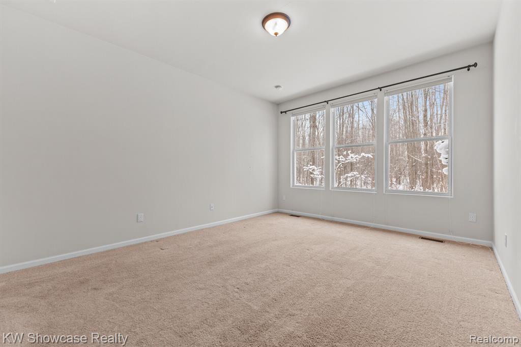 49724 Broadacre Drive, 57, Macomb, MI 48042 — Photo 17