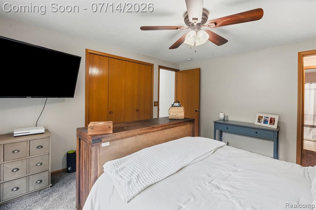 5891 Campbell Corners Drive, Howell, MI 48855 — Photo 14