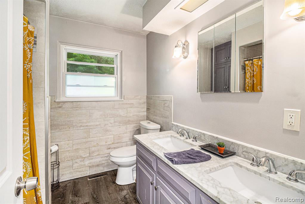 7047 BIRCHWOOD Drive, Mount Morris, MI 48458 — Photo 14
