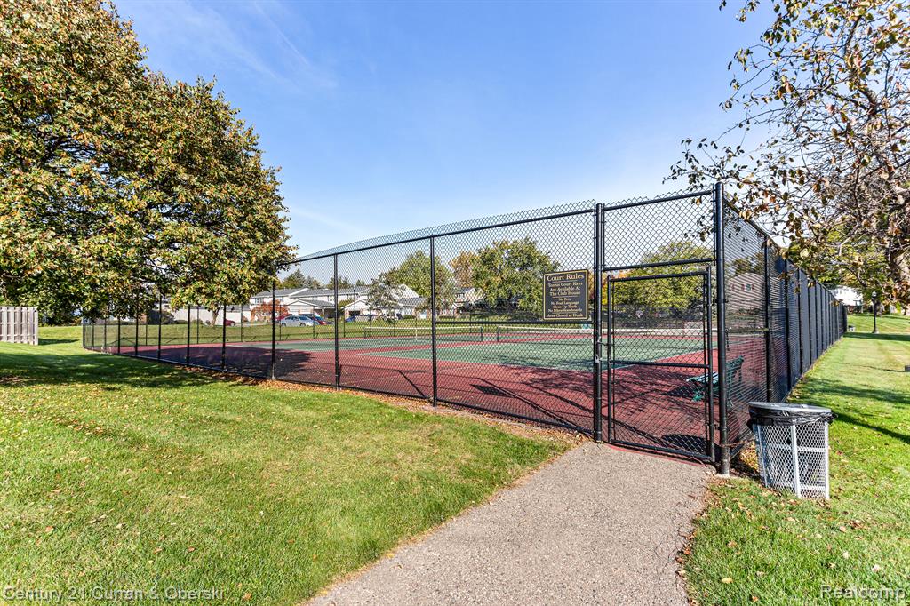 42645 Savoy Court, Northville, MI 48167 — Photo 36